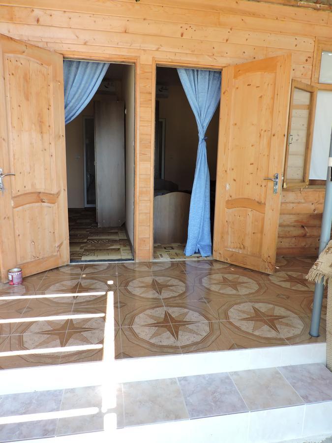 Guesthouse U Moti New Athos 외부 사진